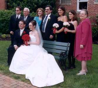 Dan and Steph with Dan's dad's family
(l-r: Adam, Ed, Marcia, Mike, Jess, Elisa, Barbara)